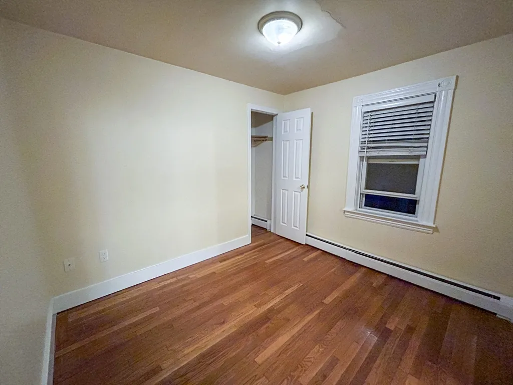 3 bed, 1 bath apartment for rent at 1911 River St Unit 2, Hyde Park — photo 14 of 16