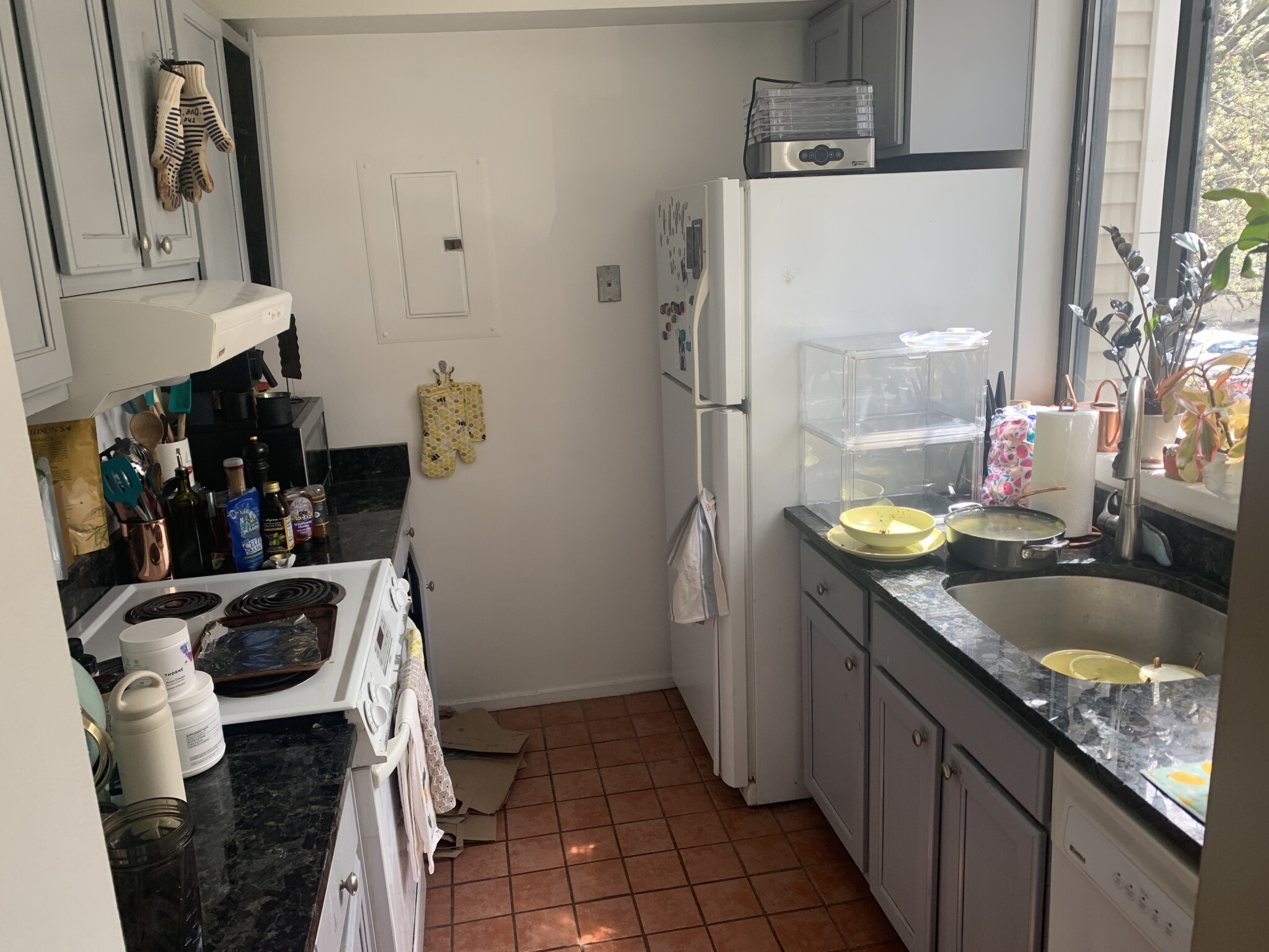 2 bed, 1 bath apartment for rent at 192 Allston St Unit 2, Brighton — photo 1 of 9