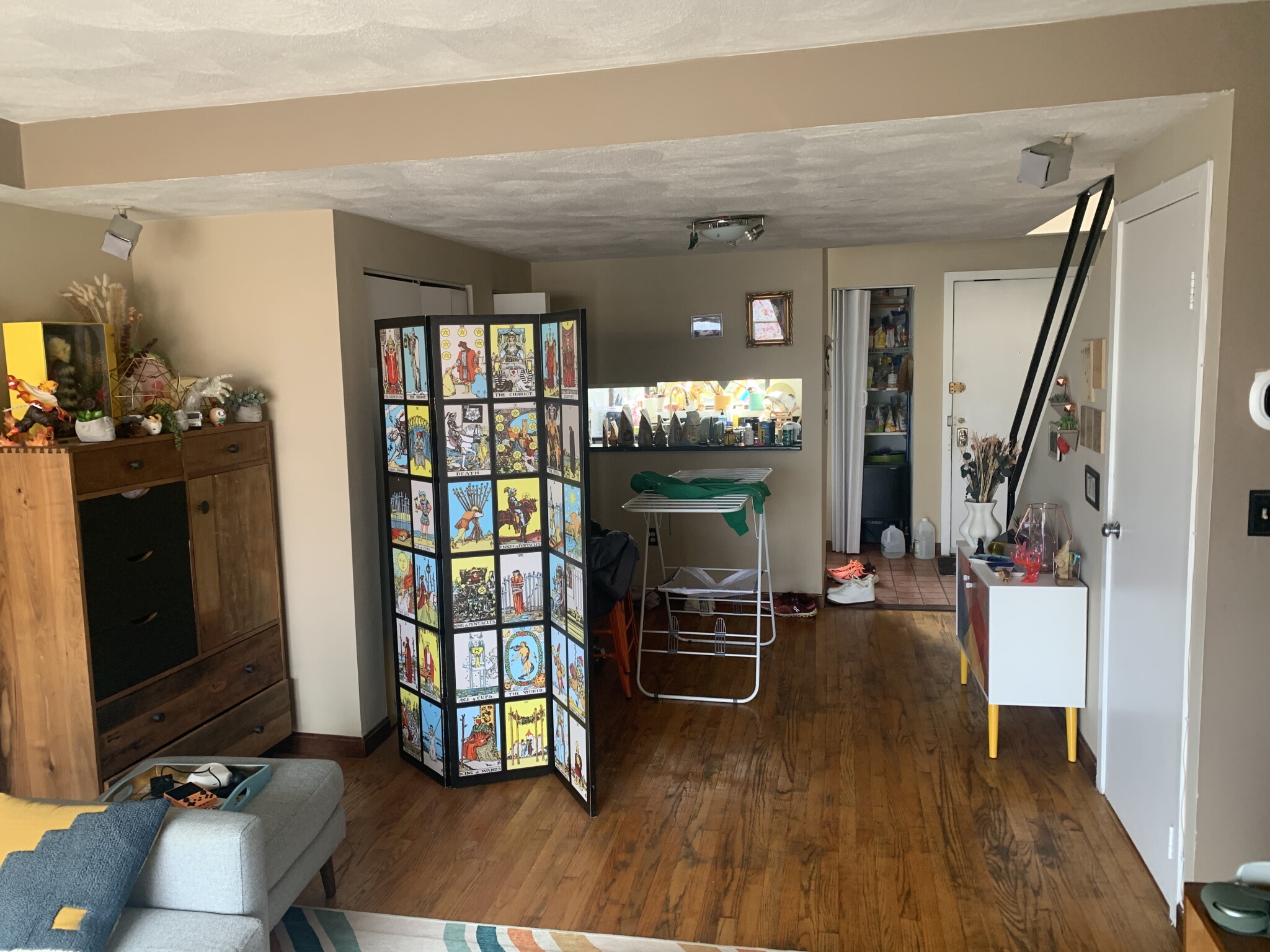 2 bed, 1 bath apartment for rent at 192 Allston St Unit 2, Brighton — photo 5 of 9
