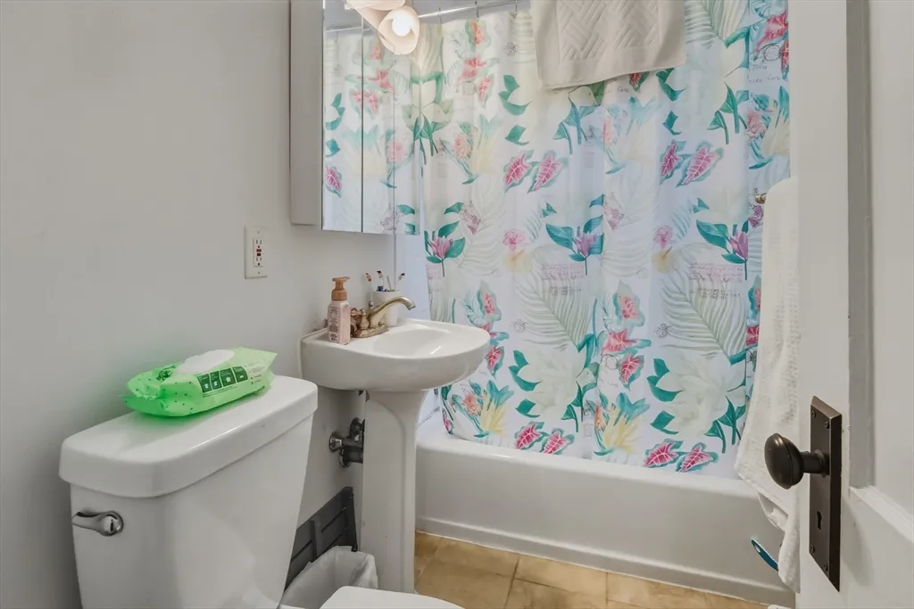 2 bed, 1 bath apartment for rent at 192 Brookside Pkwy Unit 2, Medford — photo 16 of 25