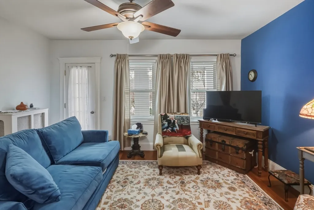 2 bed, 1 bath apartment for rent at 192 Brookside Pkwy Unit 2, Medford — photo 2 of 25