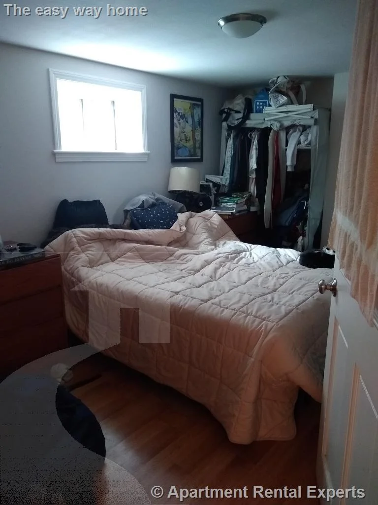 2 bed, 1 bath apartment for rent at 192 Central St Unit B, Magoun Square — photo 1 of 17