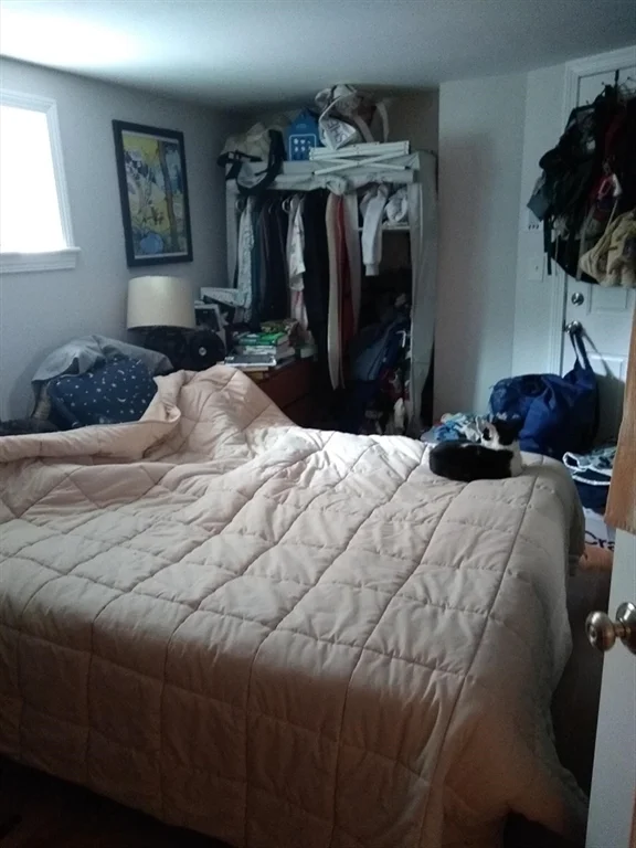 2 bed, 1 bath apartment for rent at 192 Central St Unit B, Magoun Square — photo 15 of 17