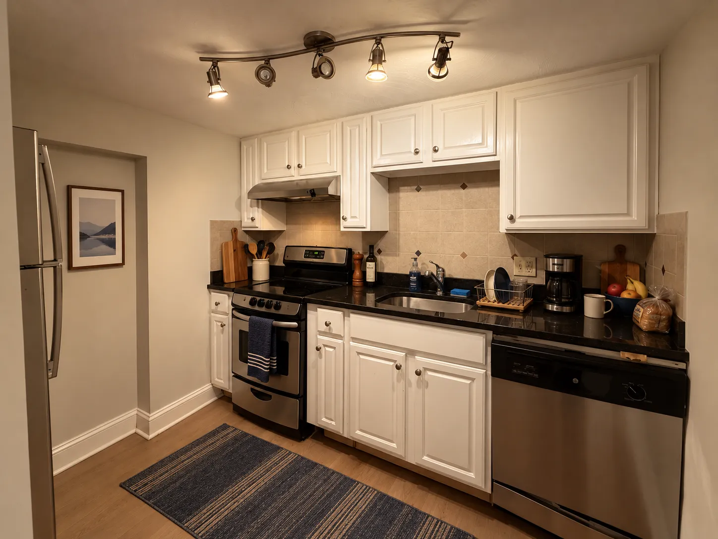 2 bed, 1 bath apartment for rent at 192 Central St Unit BB, Winter Hill — photo 3 of 14