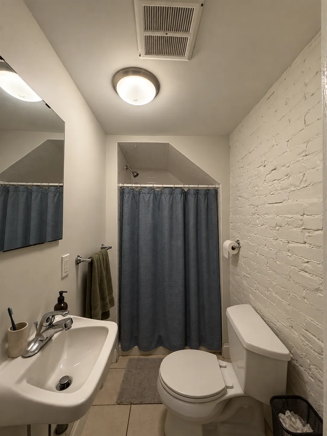 2 bed, 1 bath apartment for rent at 192 Central St Unit BB, Winter Hill — photo 11 of 14