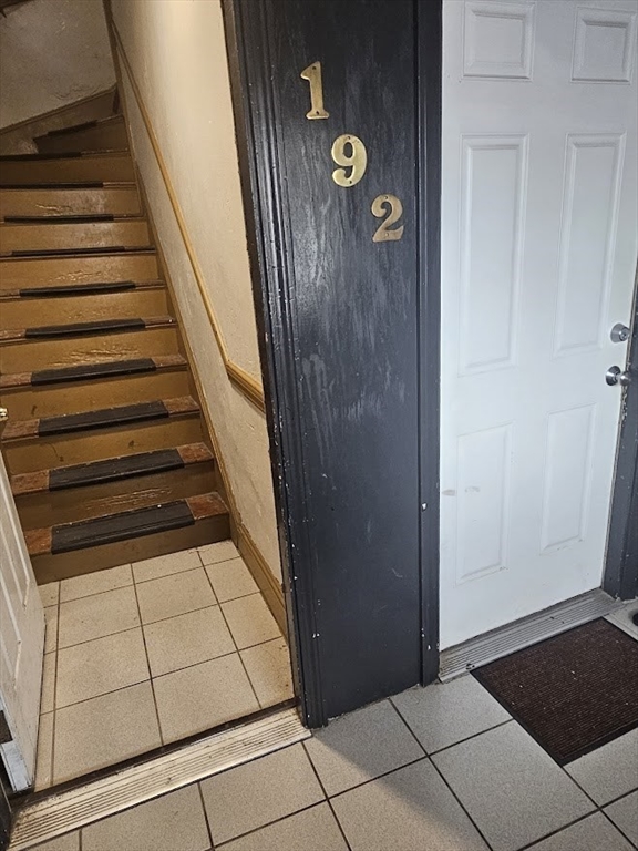 4 bed, 1 bath apartment for rent at 192 Chestnut St Unit 3, Chelsea — photo 2 of 11