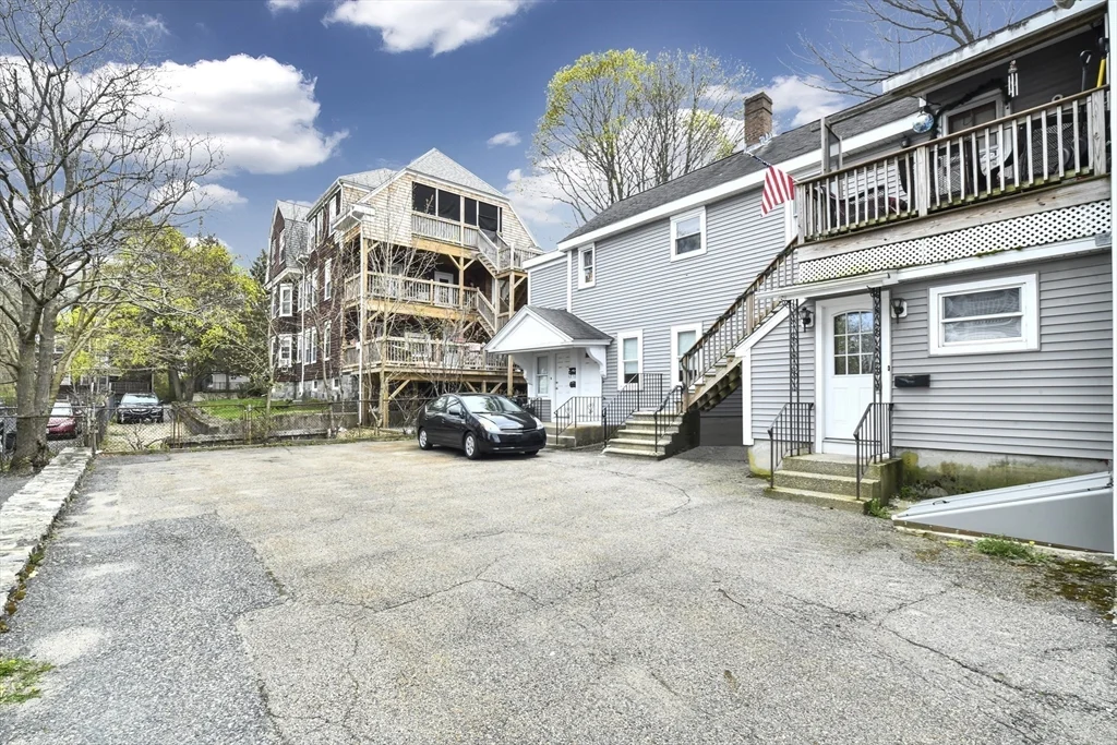 3 bed, 1 bath apartment for rent at 192 Fairmount Ave Unit 1, Hyde Park — photo 21 of 23