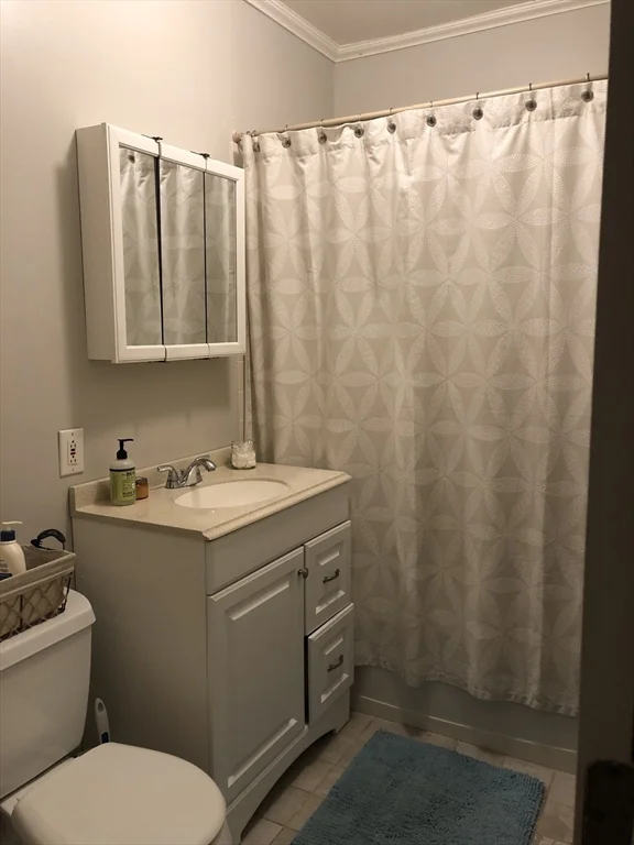 2 bed, 1 bath apartment for rent at 192 Florence St Unit 1, Roslindale — photo 7 of 12
