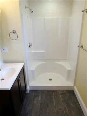 6 bed, 3.5 bath apartment for rent at 192 Holland St Unit 2, Teele Square — photo 6 of 14