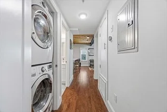 2 bed, 2 bath apartment for rent at 192 Raymond St Unit 4, Neighborhood Nine — photo 21 of 34