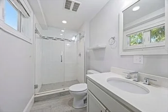2 bed, 2 bath apartment for rent at 192 Raymond St Unit 4, Neighborhood Nine — photo 25 of 34