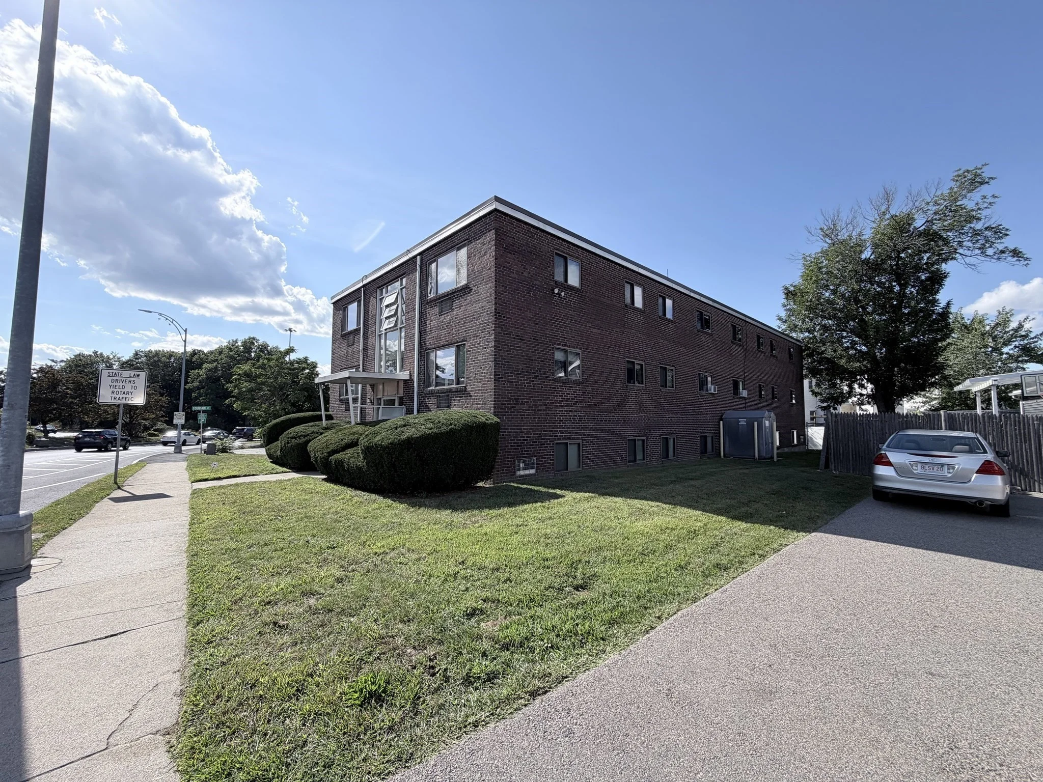 1 bed, 1 bath apartment for rent at 192 Salem St Unit 9, Glenwood — photo 11 of 12