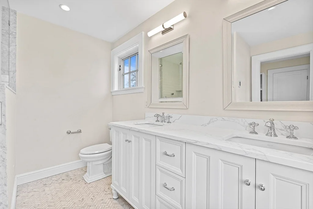 4 bed, 3 bath apartment for rent at 192 Spiers Rd, Newton — photo 18 of 31