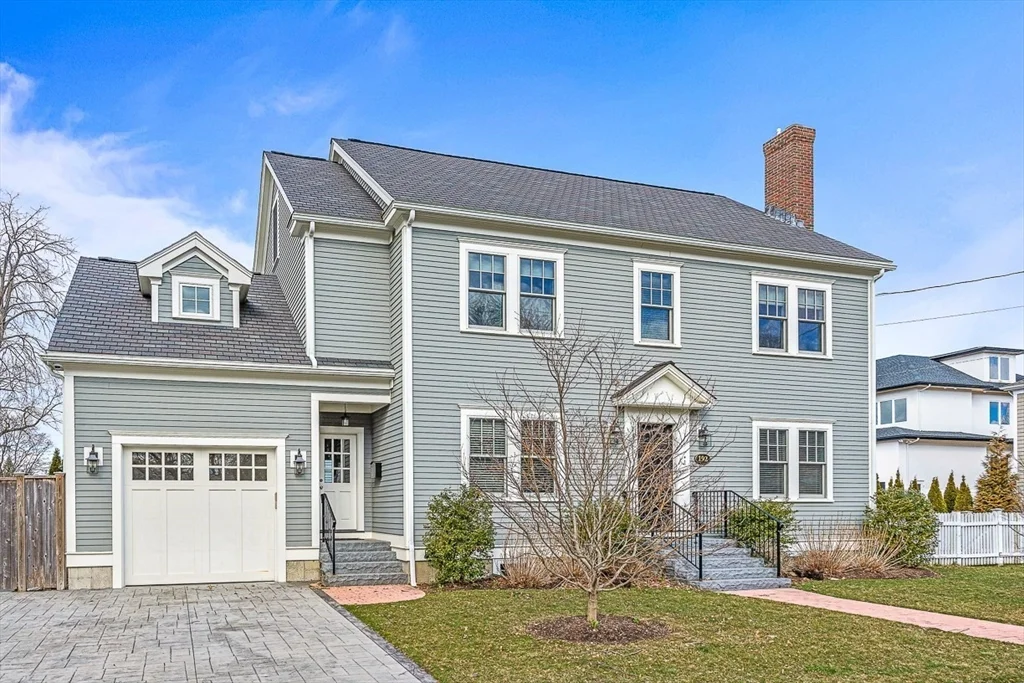 4 bed, 3 bath apartment for rent at 192 Spiers Rd, Newton — photo 1 of 31