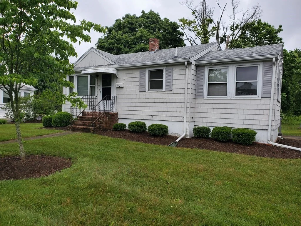 1 bed, 1 bath apartment for rent at 192 Spring St, Bridgewater