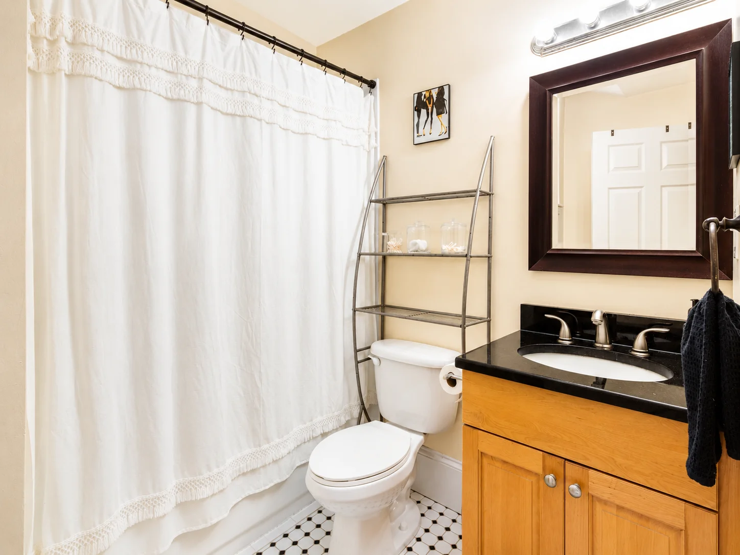 3 bed, 1 bath apartment for rent at 192 Tudor St Unit 2, South Boston — photo 15 of 16
