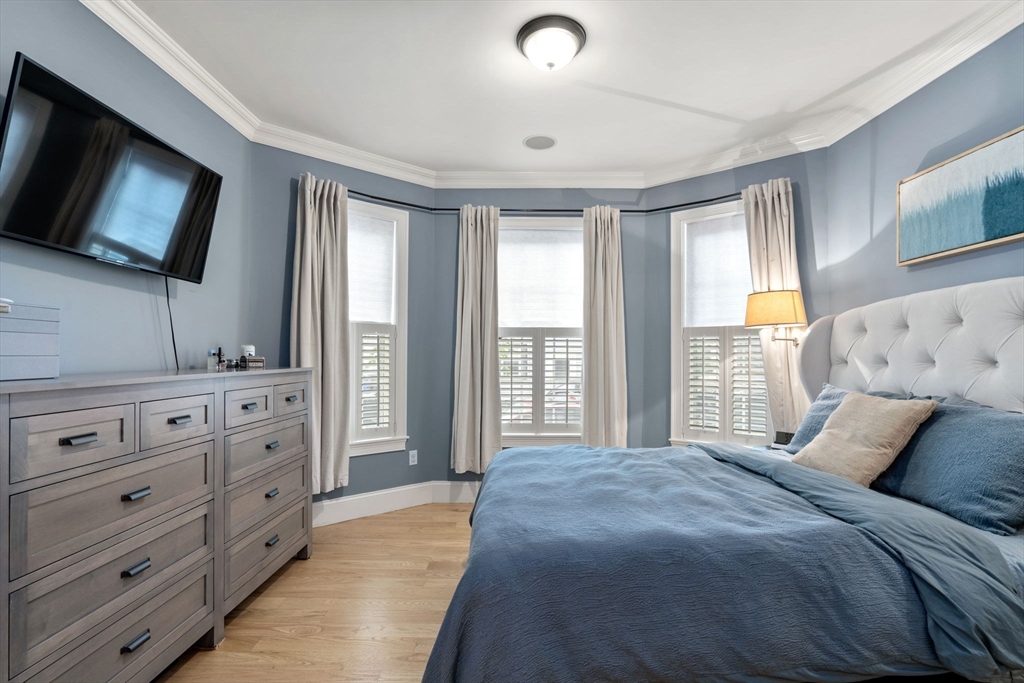 2 bed, 2 bath apartment for rent at 192 W 6th St Unit 1, South Boston — photo 10 of 22