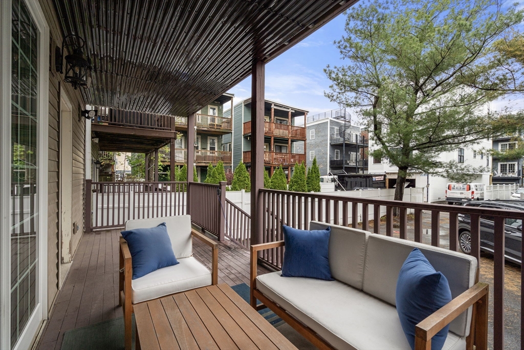 2 bed, 2 bath apartment for rent at 192 W 6th St Unit 1, South Boston — photo 8 of 22
