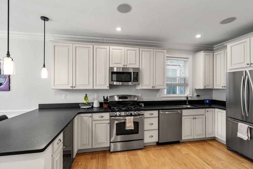 2 bed, 2 bath apartment for rent at 192 W 6th St Unit 1, South Boston — photo 5 of 22