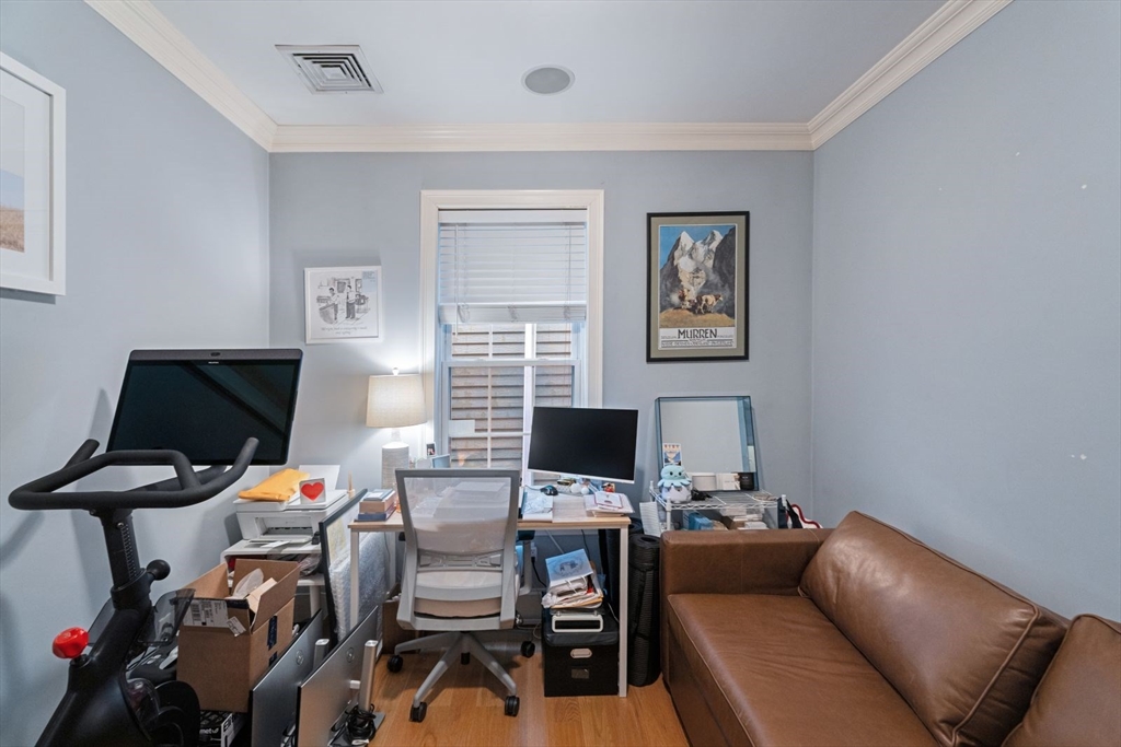 2 bed, 2 bath apartment for rent at 192 W 6th St Unit 2, South Boston — photo 28 of 36