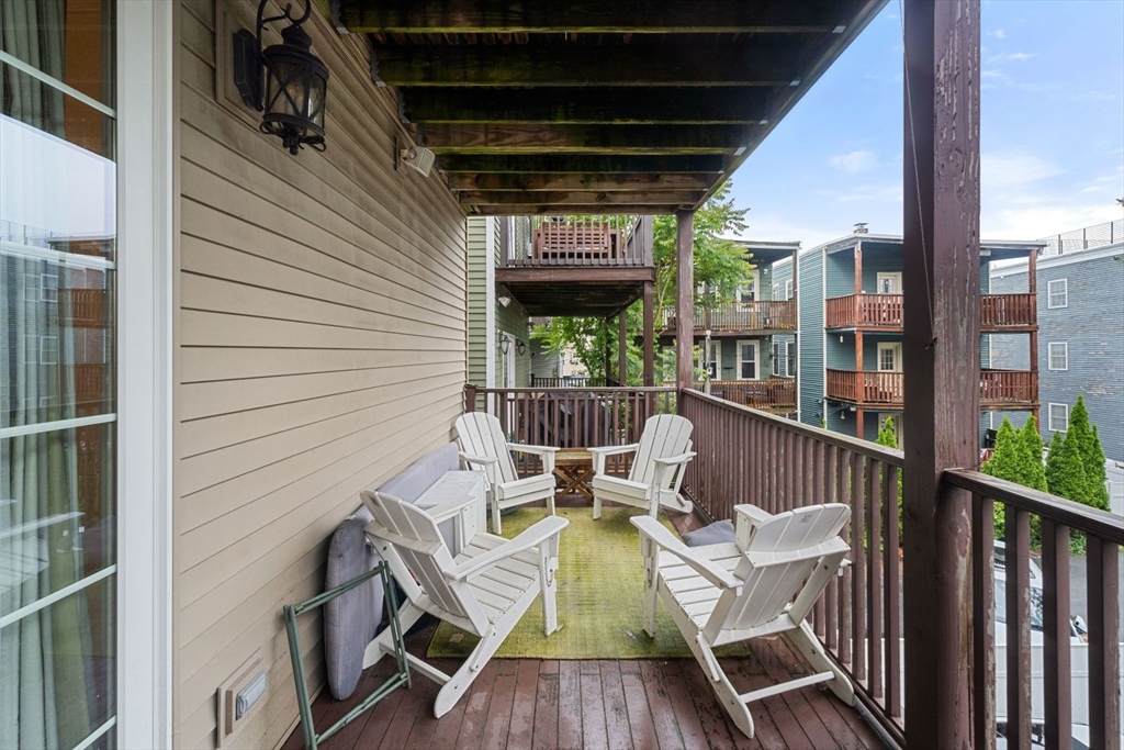 2 bed, 2 bath apartment for rent at 192 W 6th St Unit 2, South Boston — photo 13 of 36