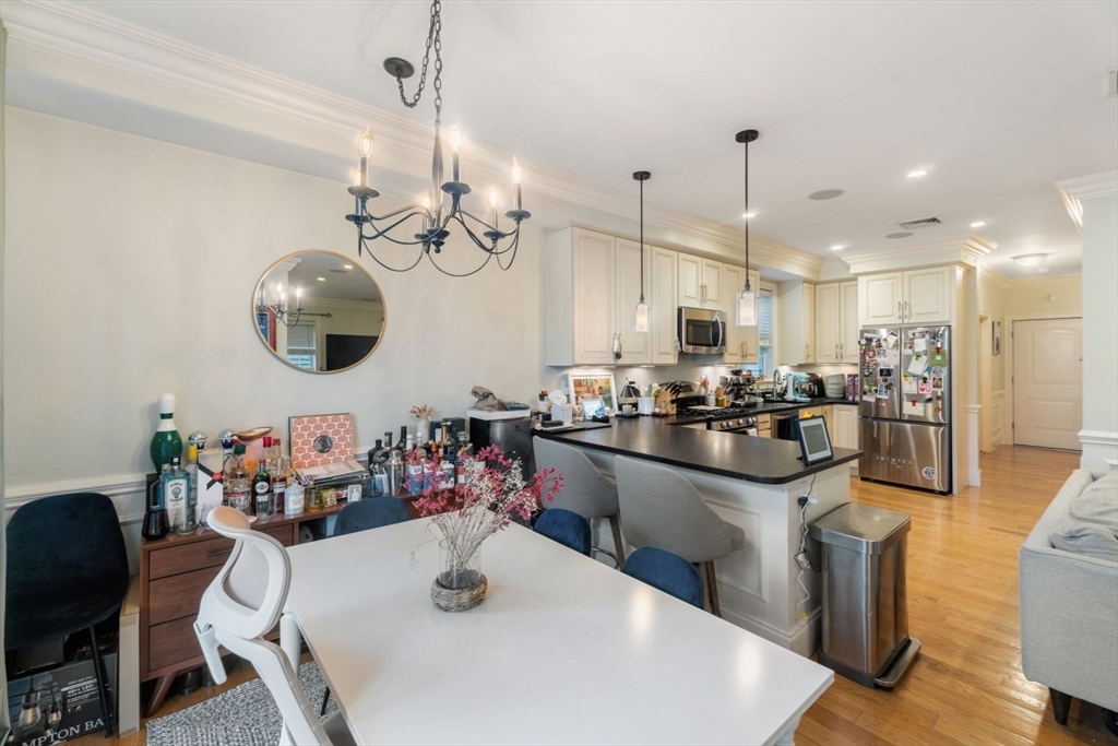 2 bed, 2 bath apartment for rent at 192 W 6th St Unit 2, South Boston — photo 3 of 36