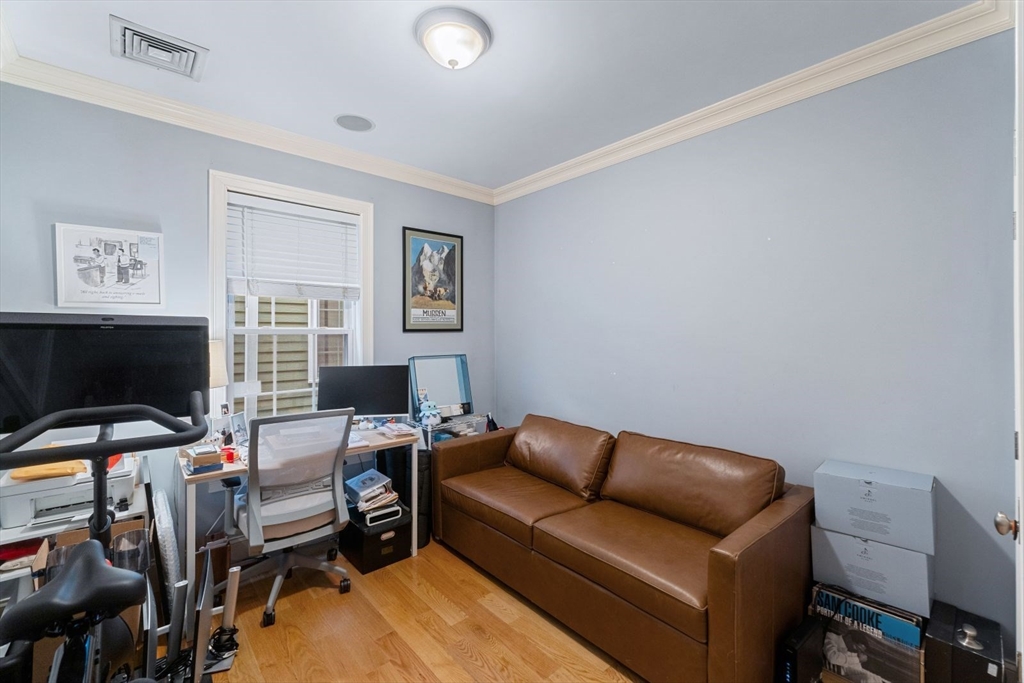2 bed, 2 bath apartment for rent at 192 W 6th St Unit 2, South Boston — photo 27 of 36