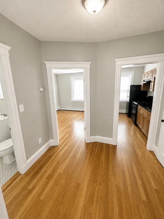 2 bed, 1 bath apartment for rent at 192 Washington St Unit 304, Lynn — photo 2 of 4