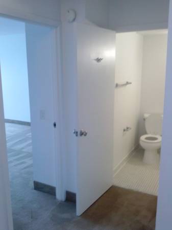 1 bed, 1 bath apartment for rent at 1925 Commonwealth Ave, Brighton — photo 10 of 12