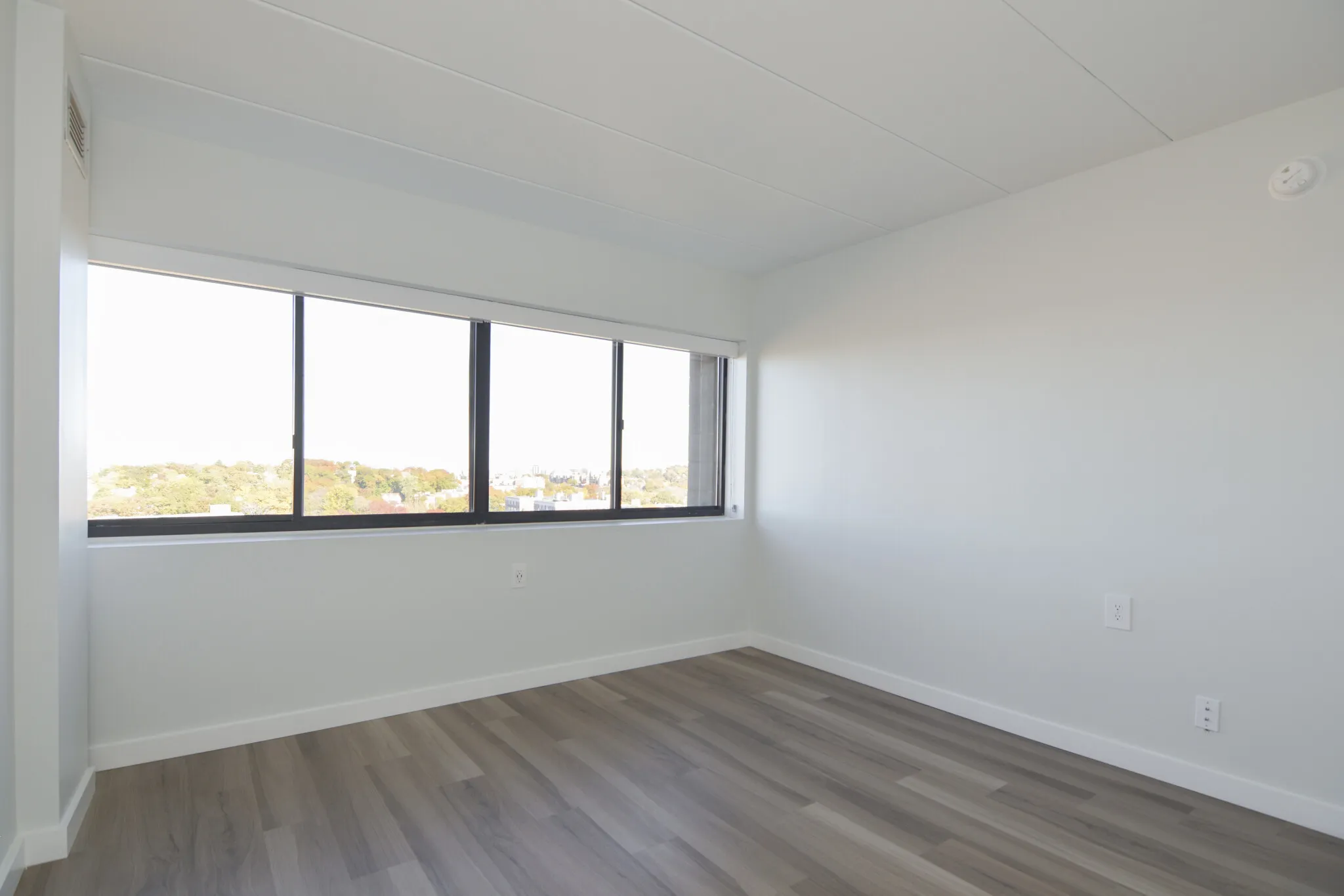 2 bed, 1.5 bath apartment for rent at 1925 Commonwealth Ave Unit 1414, Brighton — photo 16 of 19