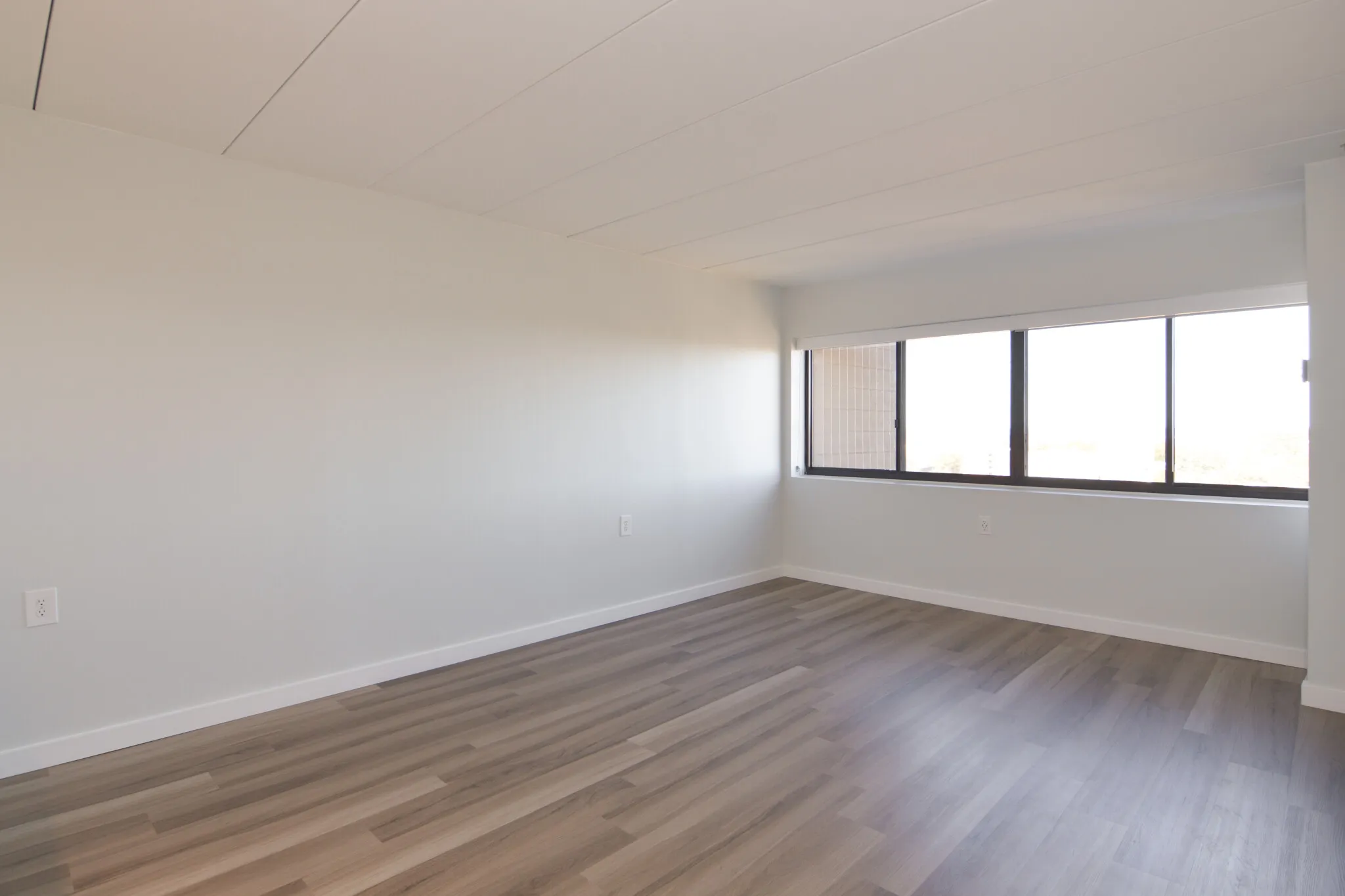 2 bed, 1.5 bath apartment for rent at 1925 Commonwealth Ave Unit 1414, Brighton — photo 11 of 19