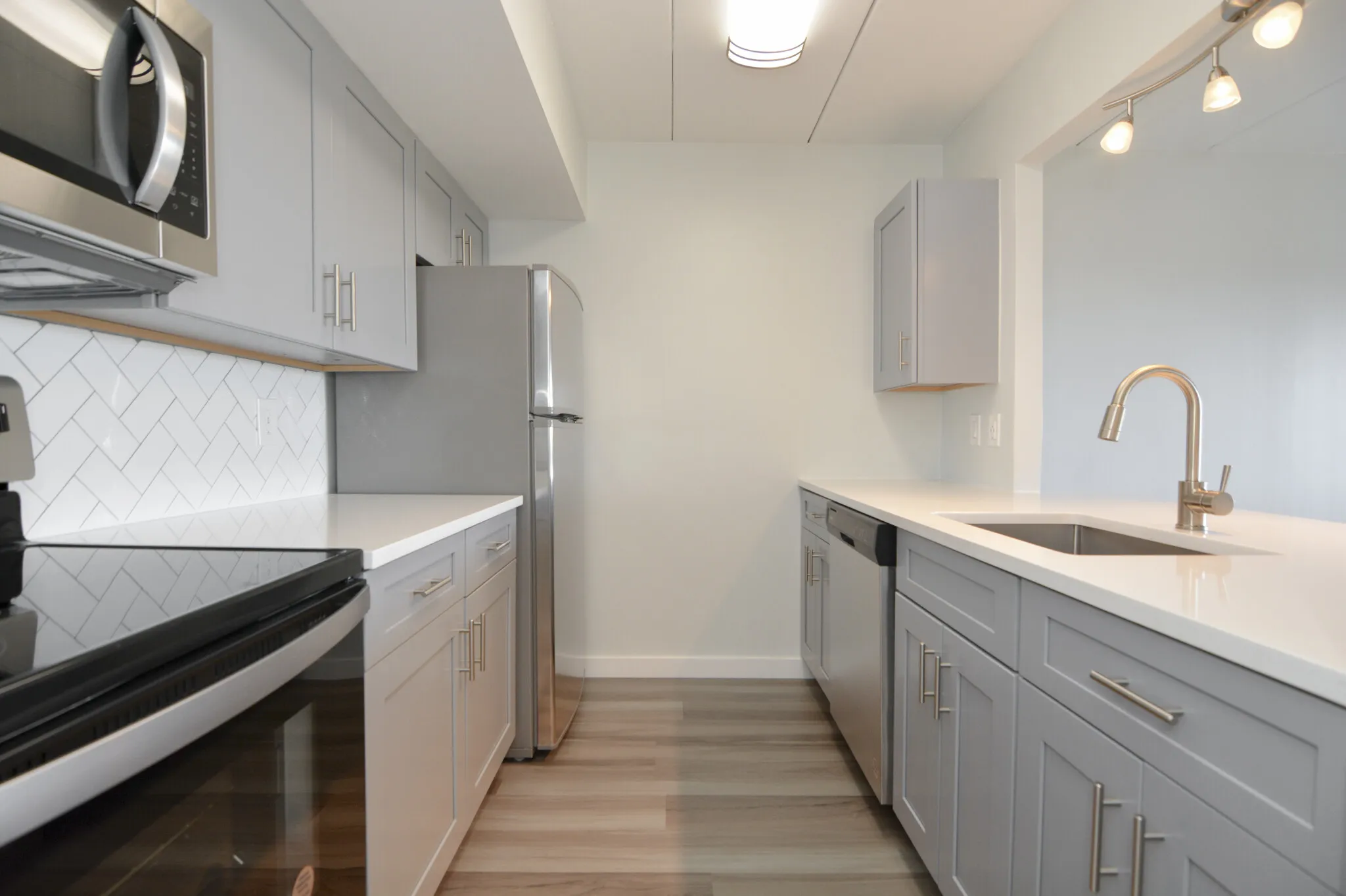 2 bed, 1.5 bath apartment for rent at 1925 Commonwealth Ave Unit 1414, Brighton
