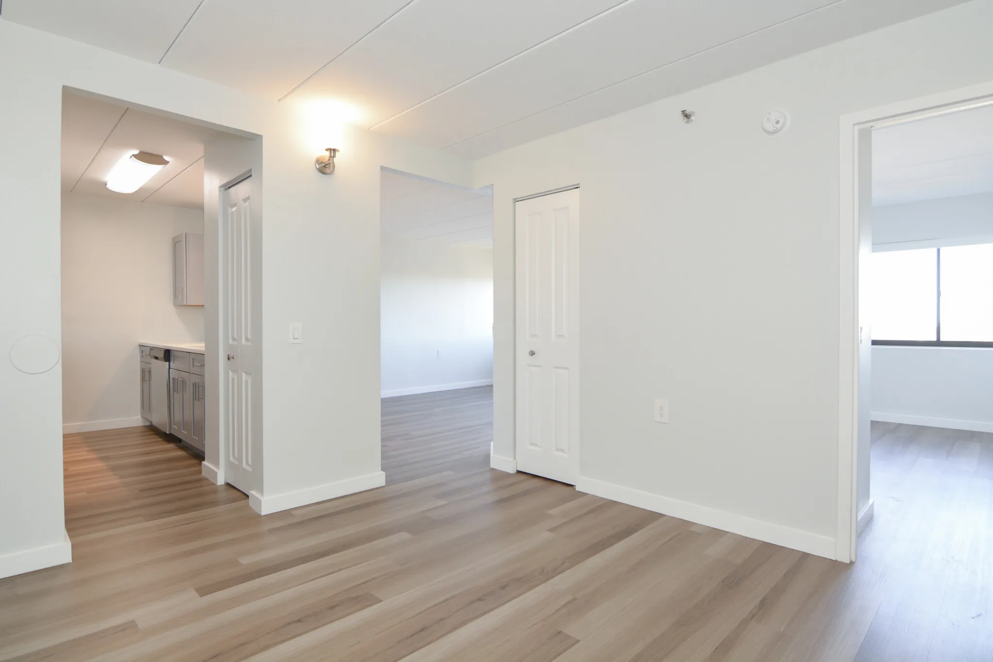 2 bed, 1.5 bath apartment for rent at 1925 Commonwealth Ave Unit 1414, Brighton — photo 9 of 19