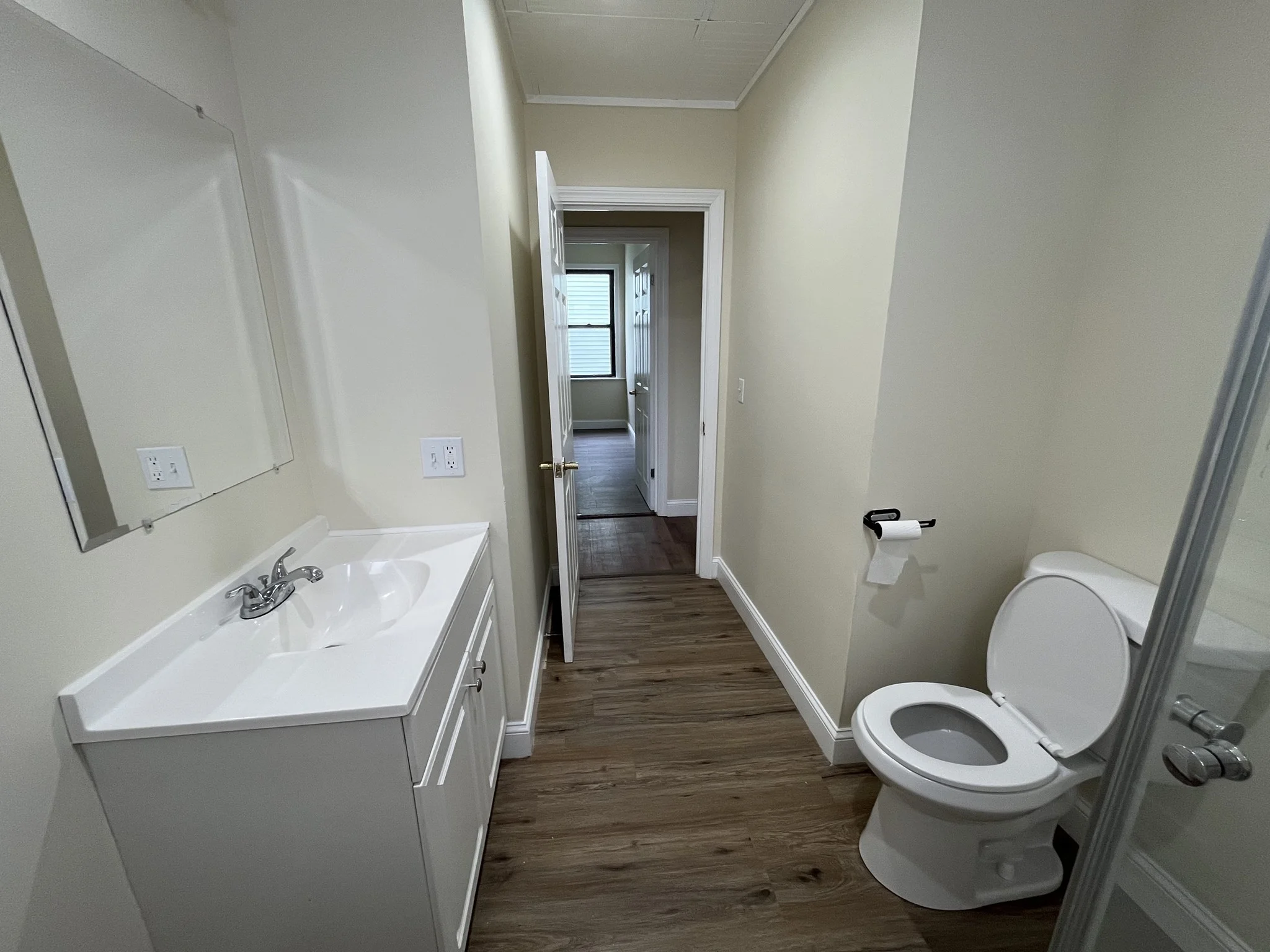2 bed, 1 bath apartment for rent at 193 Albion St Unit 2, Fall River — photo 16 of 18