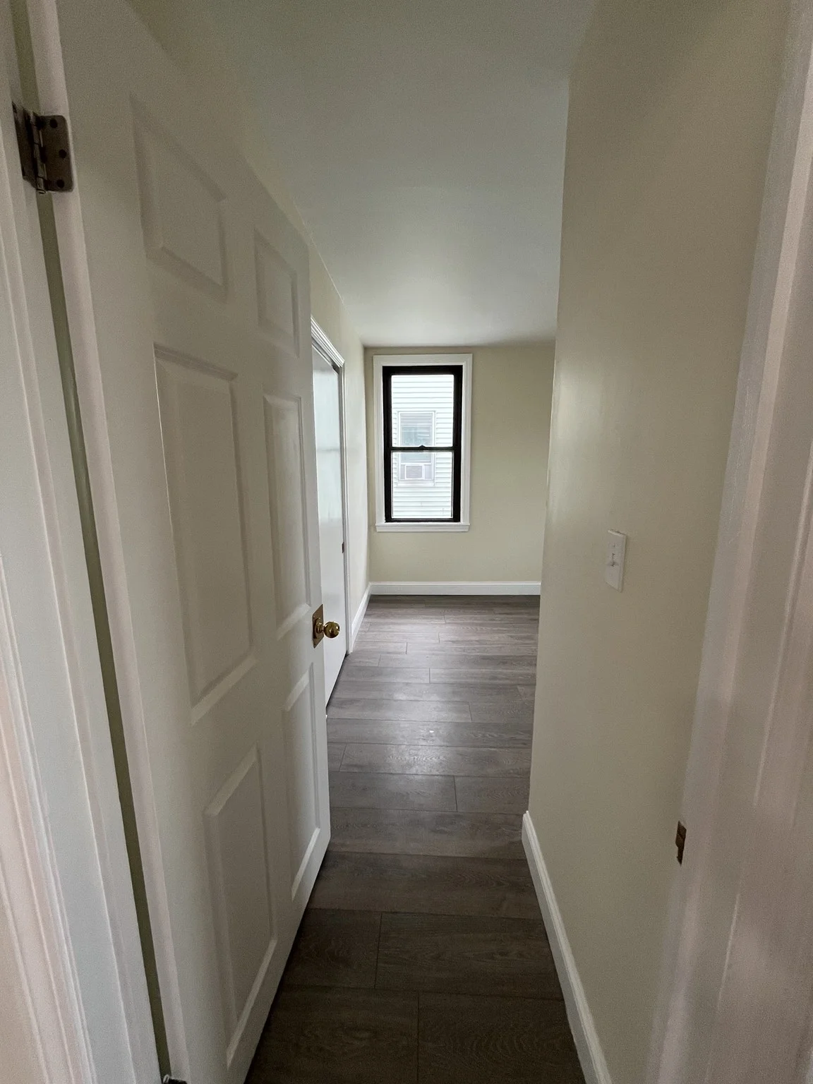 2 bed, 1 bath apartment for rent at 193 Albion St Unit 2, Fall River — photo 8 of 18