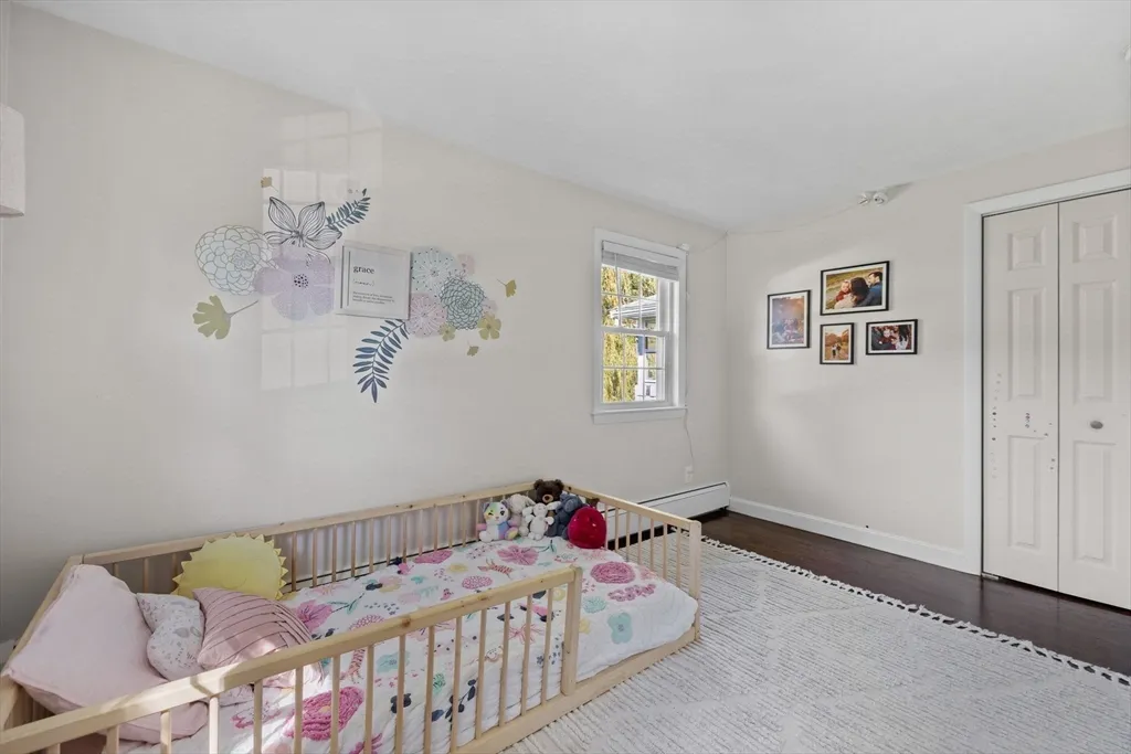 4 bed, 2 bath apartment for rent at 193 Bonham Rd Unit 1, Dedham — photo 12 of 24