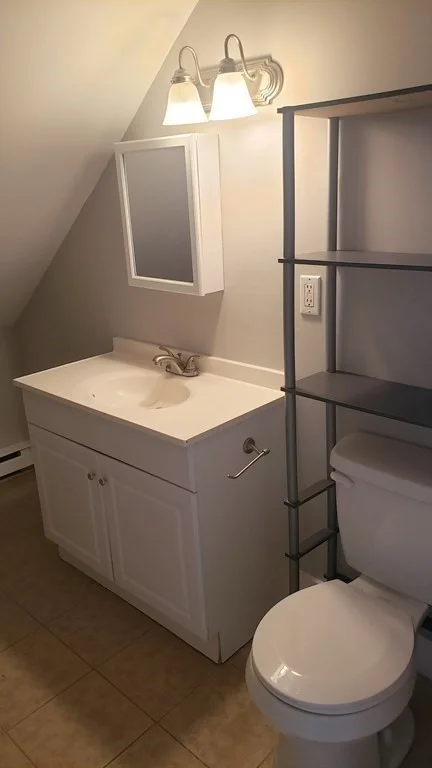 4 bed, 2 bath apartment for rent at 193 Broad St Unit 2, North Attleboro — photo 15 of 23