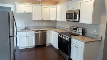 4 bed, 2 bath apartment for rent at 193 Broad St Unit 2, North Attleboro — photo 3 of 23