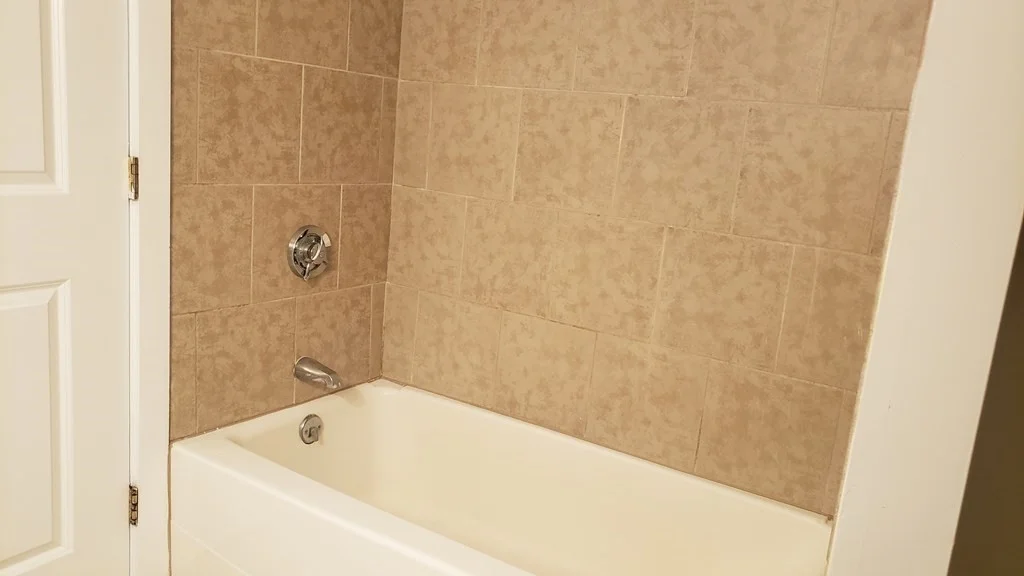 4 bed, 2 bath apartment for rent at 193 Broad St Unit 2, North Attleboro — photo 14 of 23