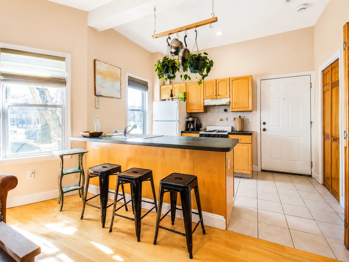 1 bed, 1 bath apartment for rent at 193 Brookline St Unit 1r, Cambridgeport — photo 9 of 11