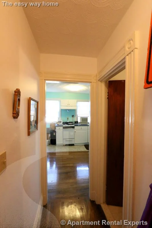 Studio bed, 1 bath apartment for rent at 193 Concord Ave Unit 7, Harvard Square — photo 6 of 9