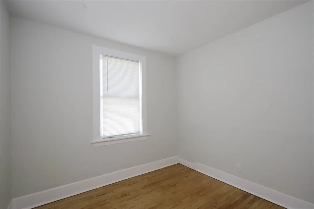 1 bed, 1 bath apartment for rent at 193 Elm St Unit 23, Center — photo 25 of 37