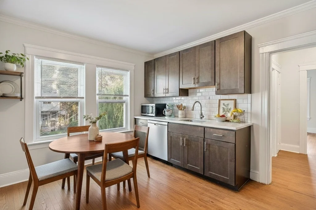 2 bed, 1 bath apartment for rent at 193 Florence St Unit 1, Roslindale — photo 2 of 16
