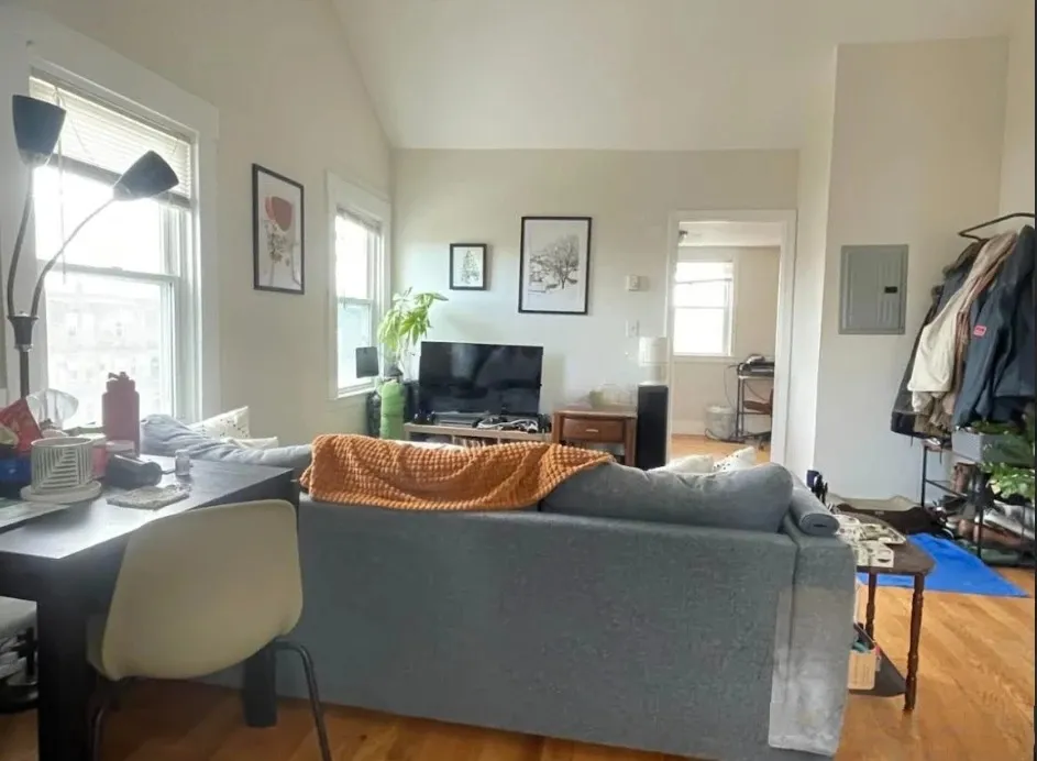 2 bed, 1 bath apartment for rent at 193 Hampshire St Unit 3, Inman Square — photo 4 of 15