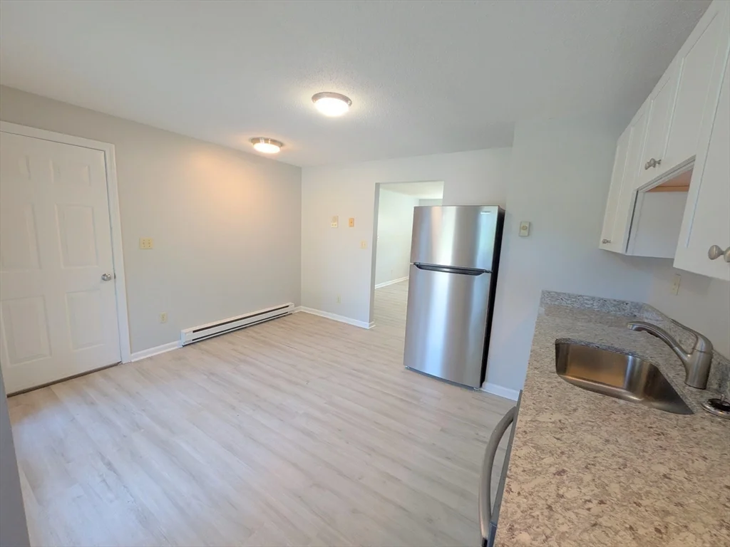 2 bed, 1 bath apartment for rent at 193 Knight Unit 1-6, Attleboro — photo 10 of 19
