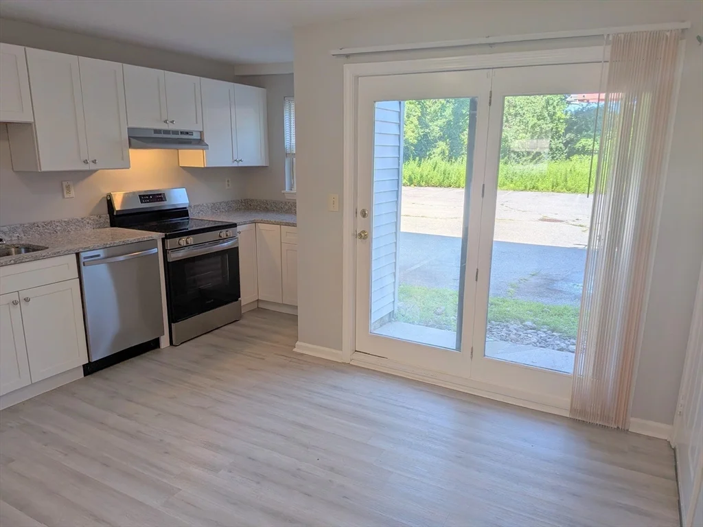 2 bed, 1 bath apartment for rent at 193 Knight Unit 1-6, Attleboro — photo 9 of 19