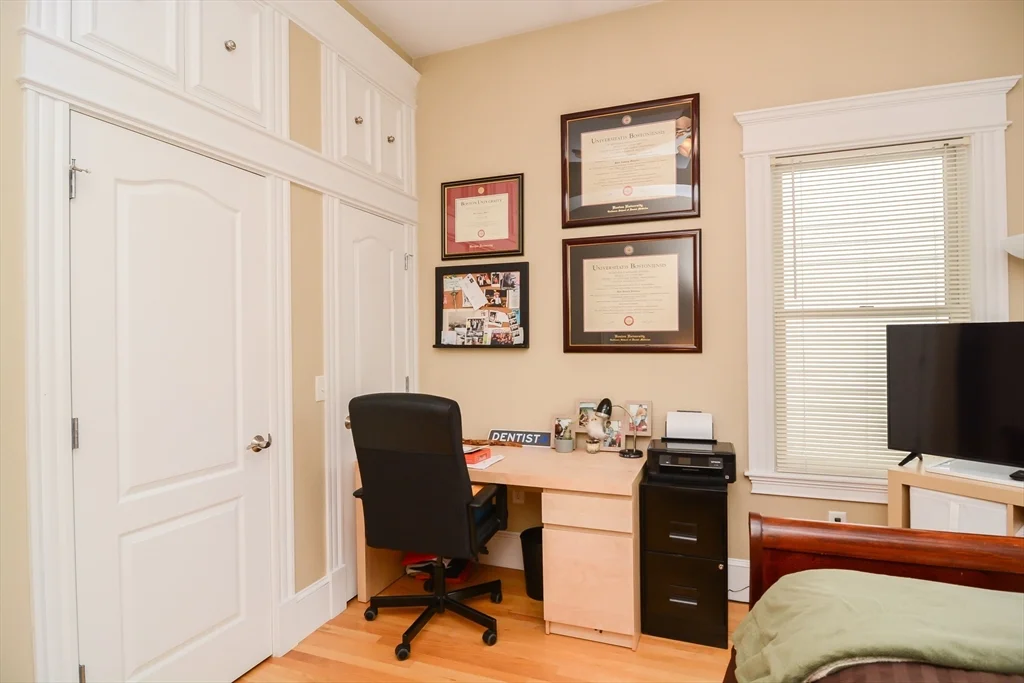 2 bed, 1 bath apartment for rent at 193 W 8th St Unit 3, South Boston — photo 17 of 23