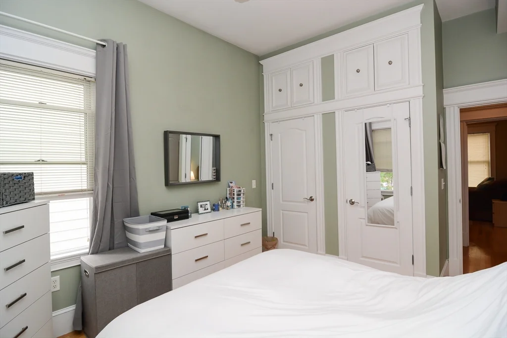 2 bed, 1 bath apartment for rent at 193 W 8th St Unit 3, South Boston — photo 11 of 23