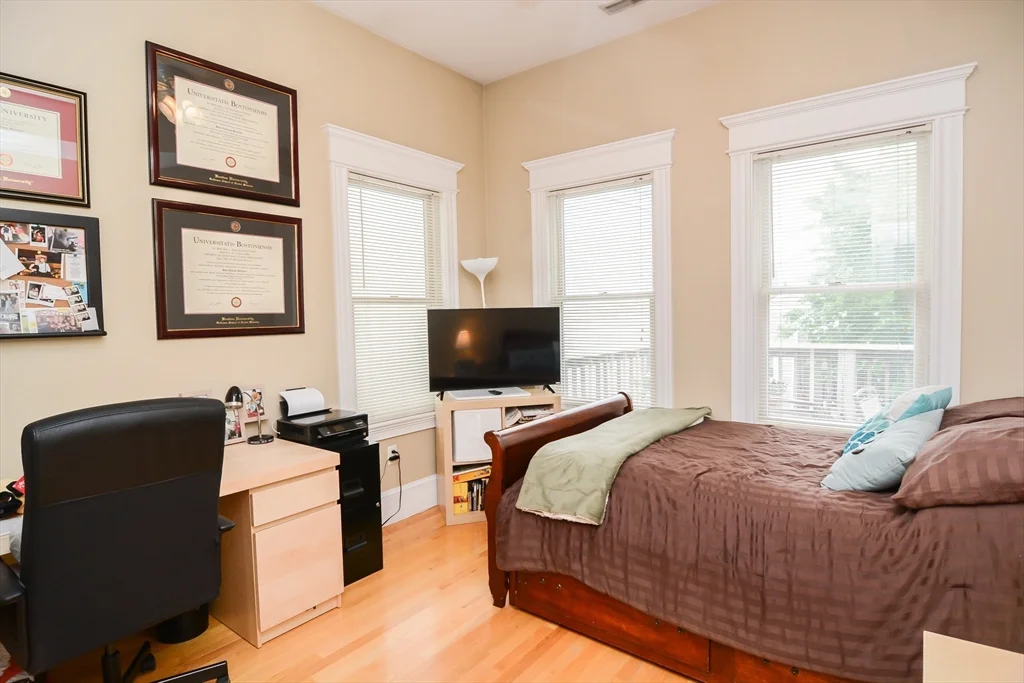 2 bed, 1 bath apartment for rent at 193 W 8th St Unit 3, South Boston — photo 15 of 23