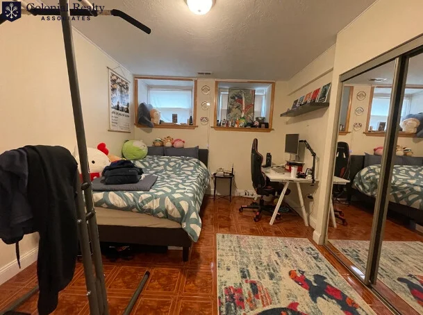 4 bed, 2 bath apartment for rent at 193 Winthrop Rd Unit 5, Aspinwall Hill — photo 11 of 12